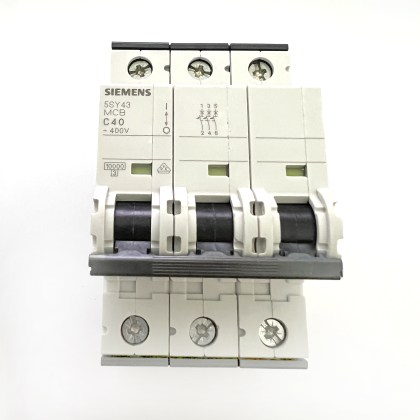 Siemens 5SY43 5SY4340-7 C40 40A 40 Amp 3 Pole Phase MCB Circuit Breaker Type C